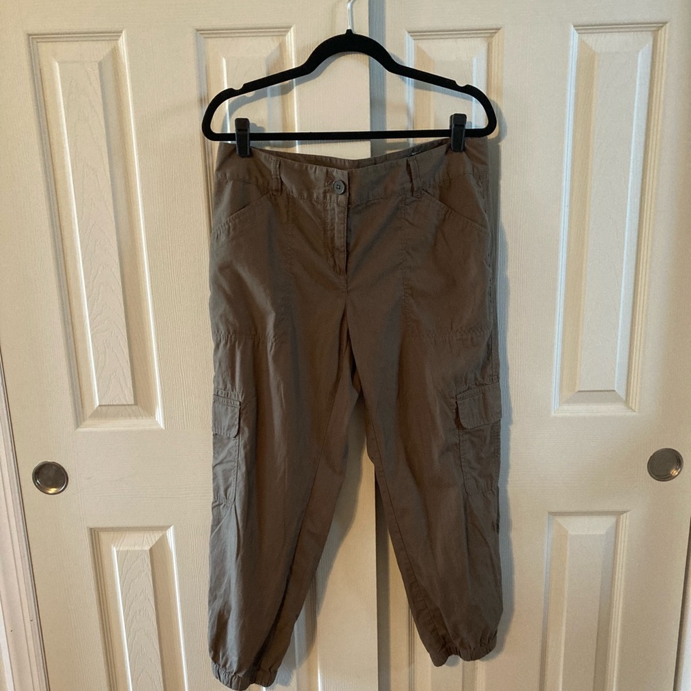Loft Outlet Olive Green Cargo Pants